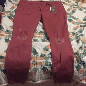 Selling super comfy and cute skintight legging!